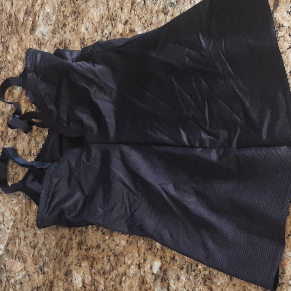 Ruby Ribbon Cami & Shapewear Size 32 - image 3